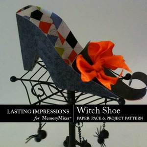 Witch-shoe-medium